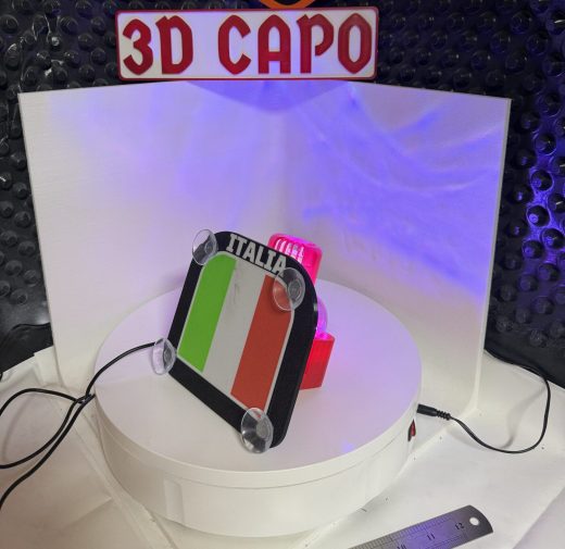 Poppy Halter Italien Design - mitr LED & Flacon - Kein Kleben nötig - Must-Have für Trucker & Italien-Fans