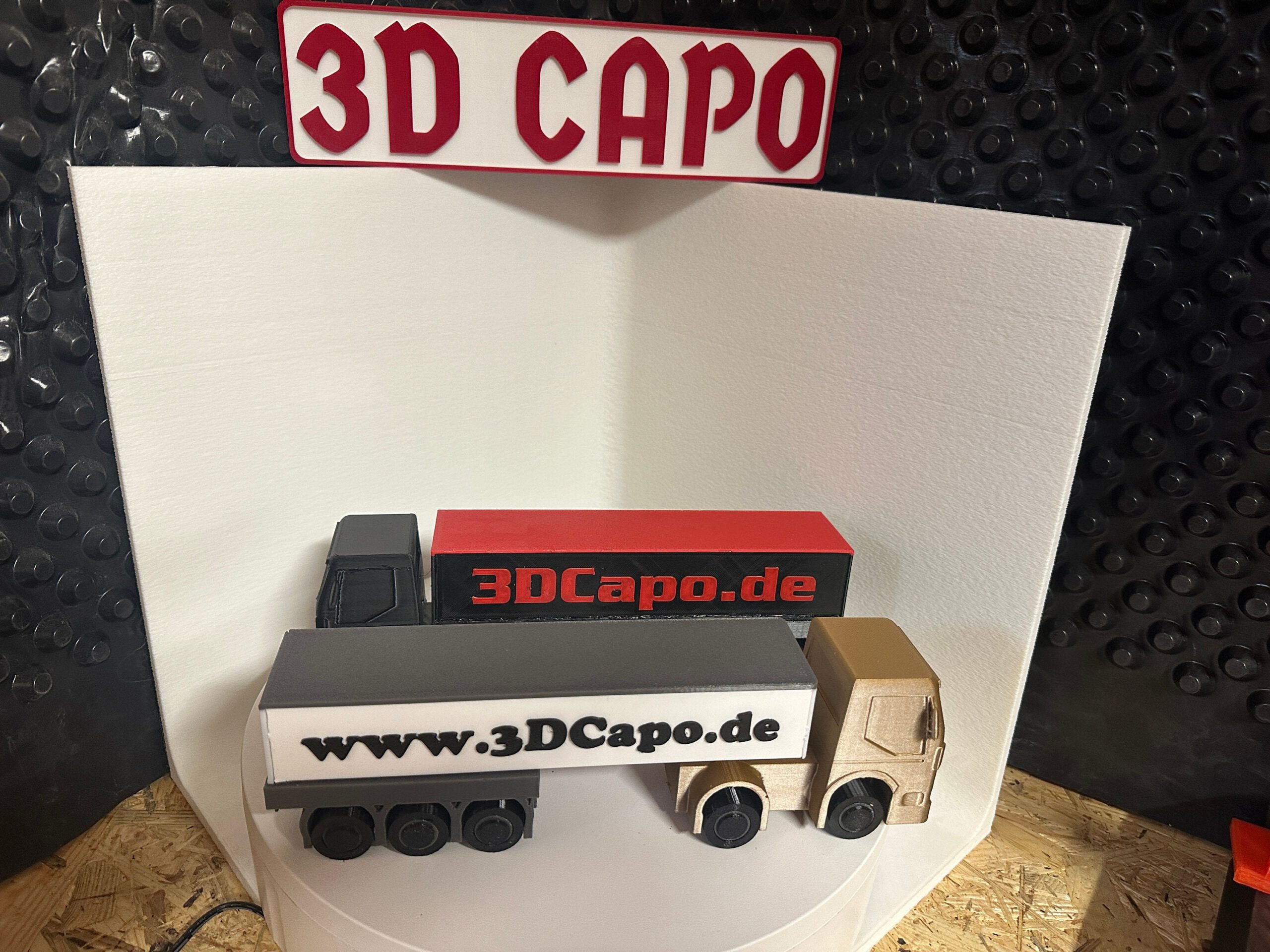 Modell Lkw mit deinem Namen - Individualisierter Model Truck – Bild 2